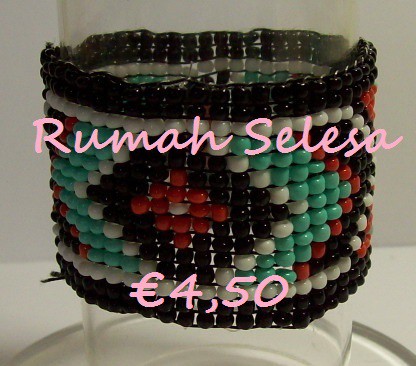 Elastische armband in mooie kleuren artikelnummer:TR004