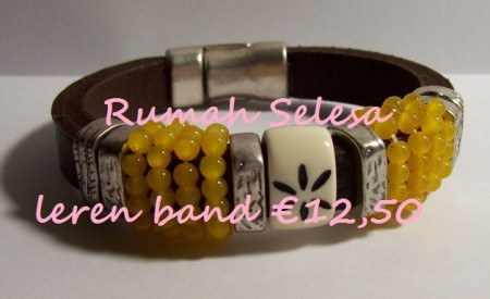 Mooie Leren armband met magneetsluiting artikelnummer:Tr025