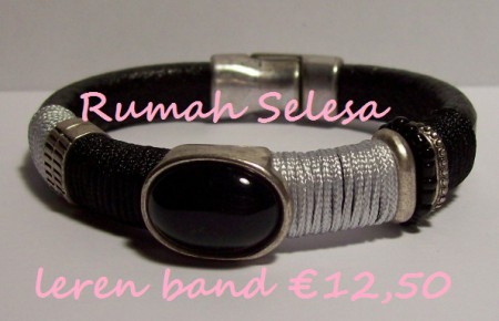 Mooie Leren armband met magneetsluiting artikelnummer:Tr031